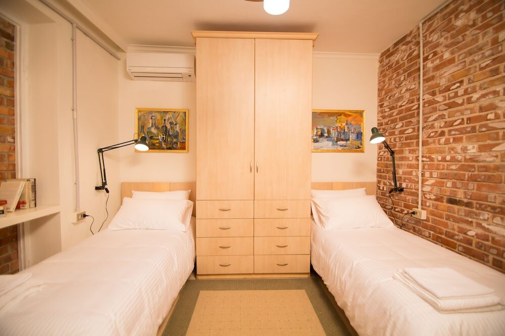 Фото Artistic Tirana