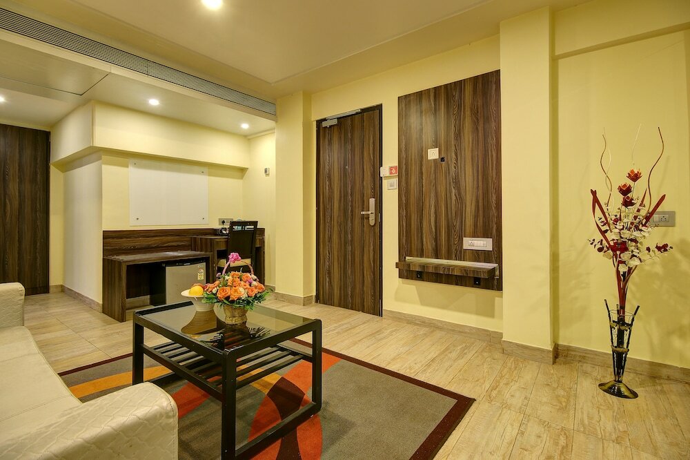 Фото Hotel Mumbai House Juhu