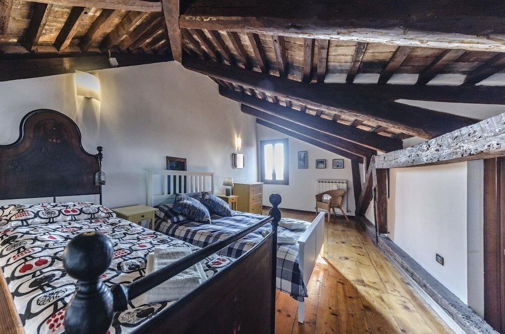 Фото Maurizio House