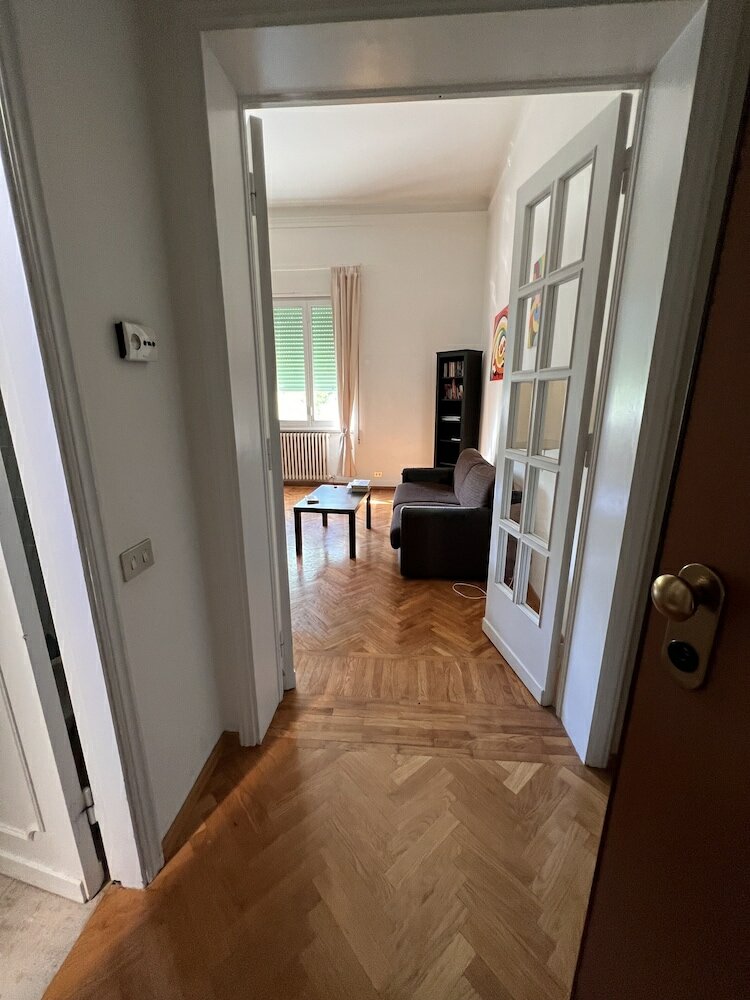 Фото The Cardinal