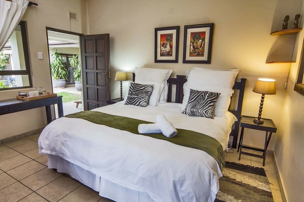 Фото Afri-Lala Bed & Breakfast