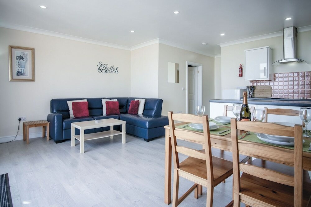 Фото Dunes End - 2 Bedroom Apartment - Pendine