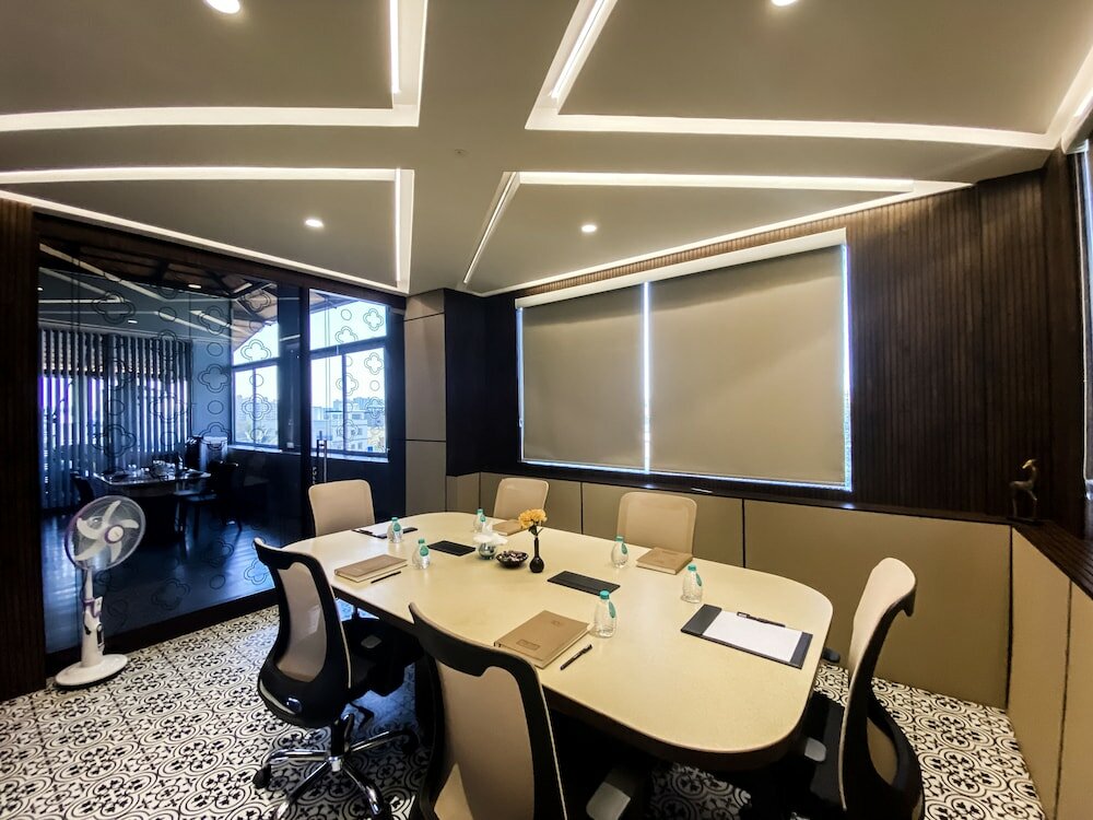 Фото Hotel Gwen by Rivido Near Iim Bangalore