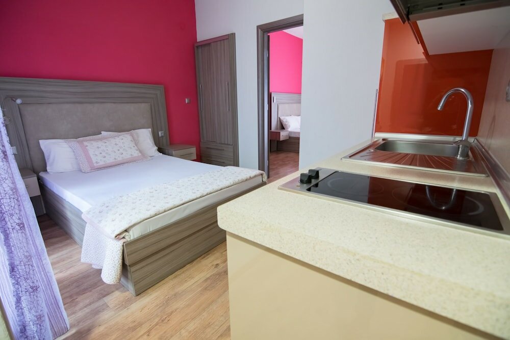 Фото Avra Comfort Rooms- Family