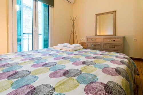 Luxury Apartment Next to Kallimarmaron