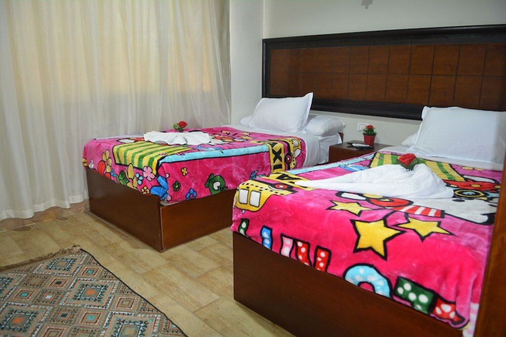 Фото Wassim Boutique