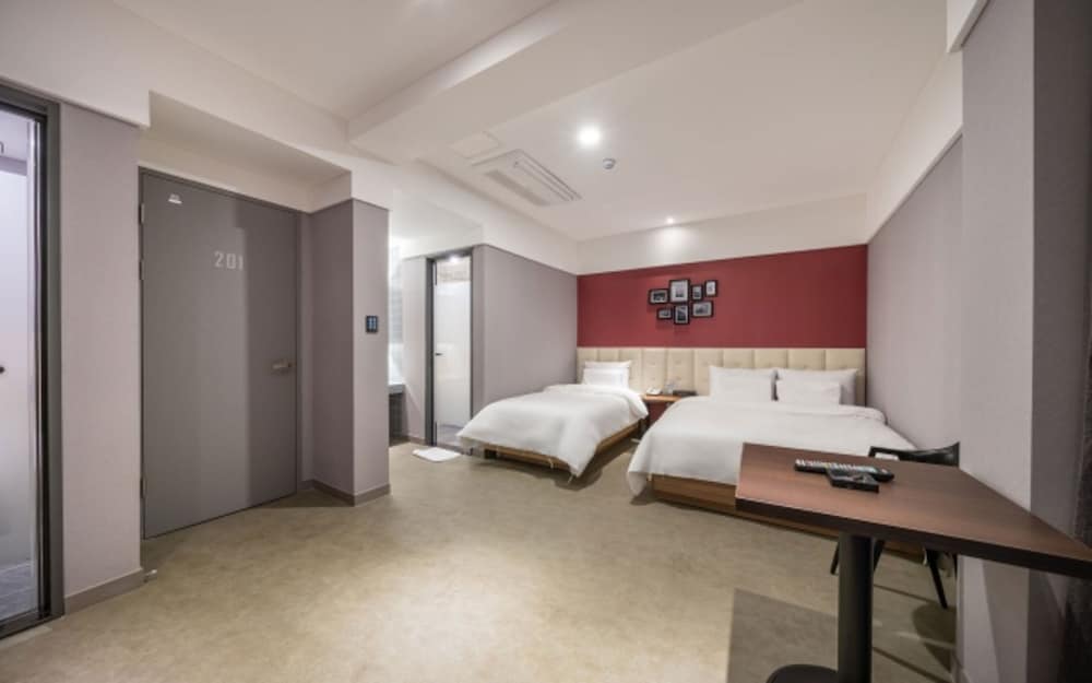 Фото Soseol Smith Hotel