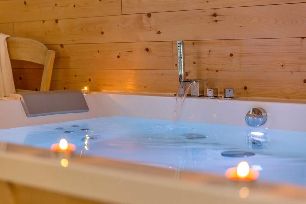 Фото The Originals Boutique, Clair Hôtel, Martigues