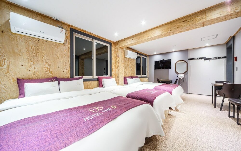 Фото Yeosu Hotel The B