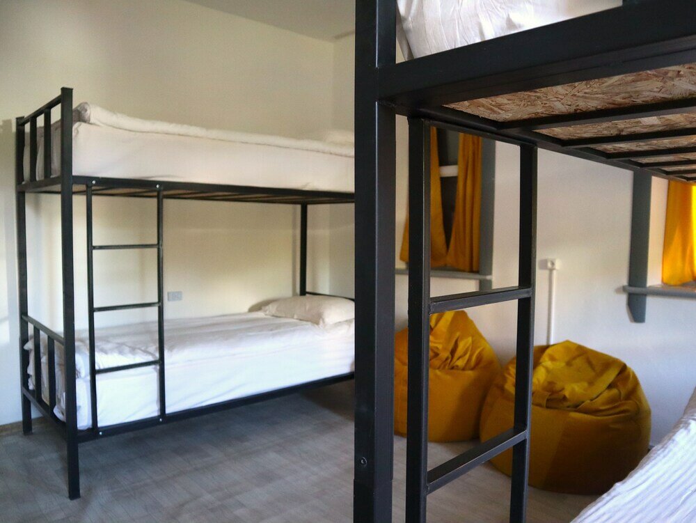 Фото Esenin 1 Bar & Hostel