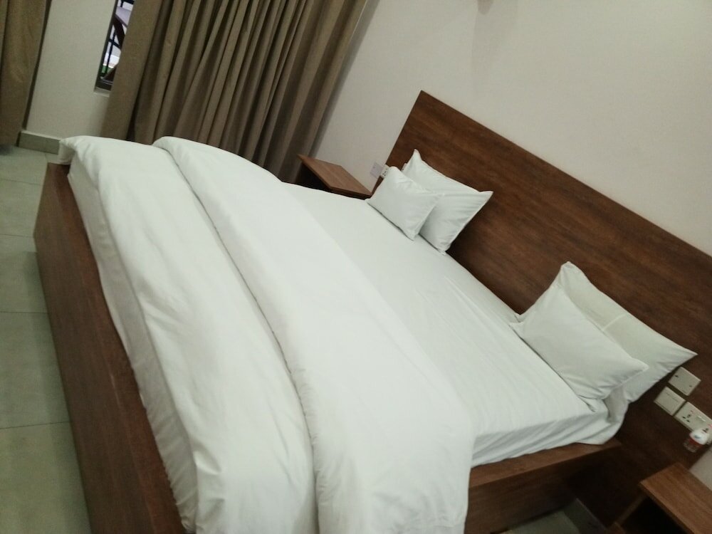 Фото Ally Ngali Motel