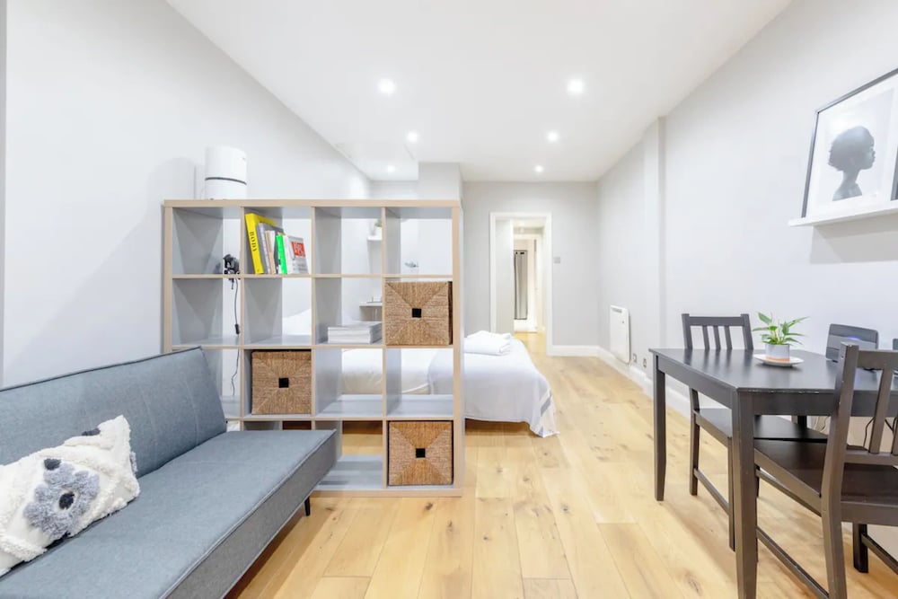 Фото Modern Studio Flat - 1 min to Paddington Station