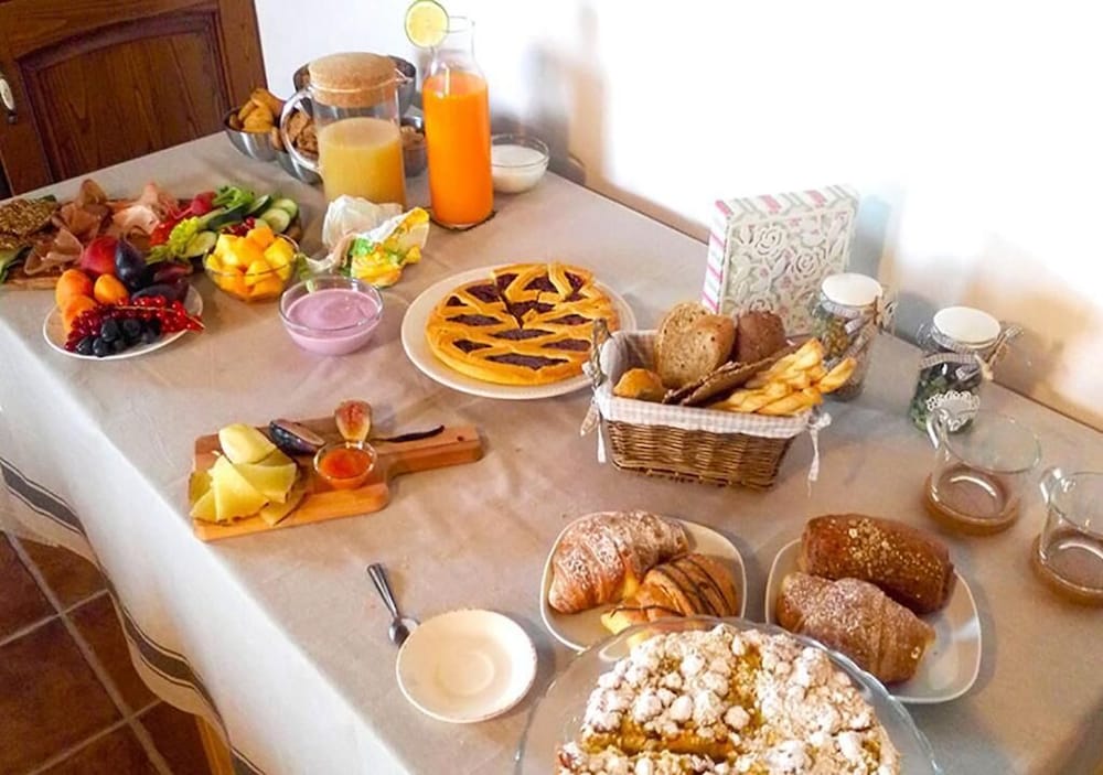 Фото Cuore Partenopeo B&b