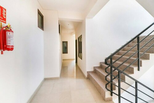 Гостиница Oyo 43300 Spring Woods Suites