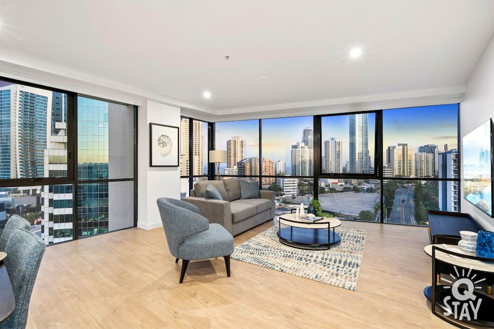 Фото Avalon Apartments - Q Stay