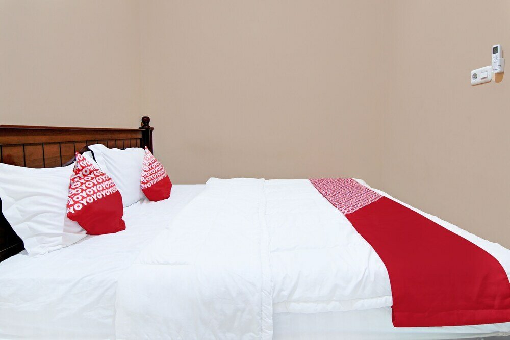 Фото Oyo 92223 Alfatar Homestay Syariah