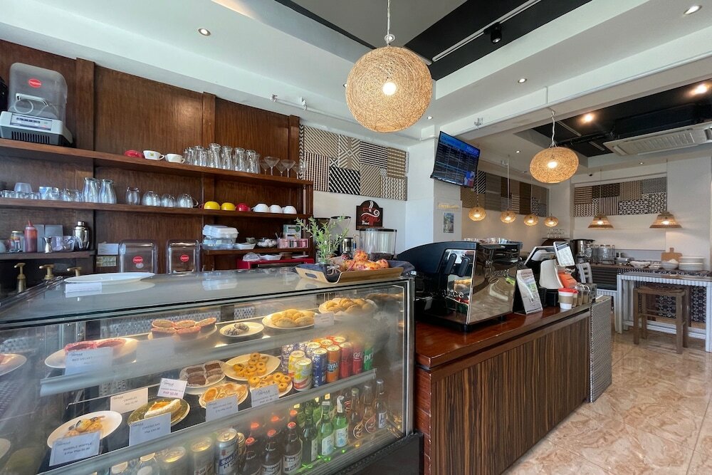 Фото Oyo 997 Attic Capsule Hotel