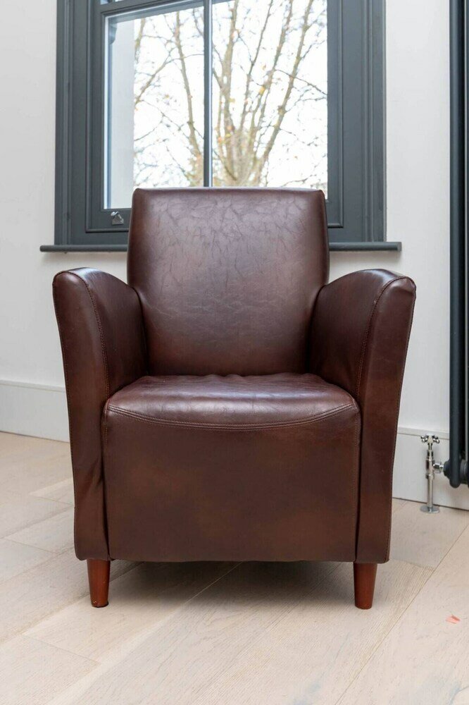 Фото Contemporary 2 Bedroom Apartment on Columbia Road