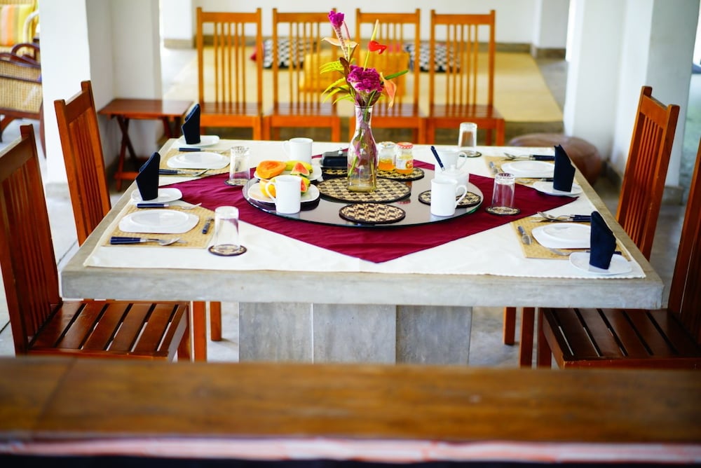 Фото Water's Edge Anuradhapura