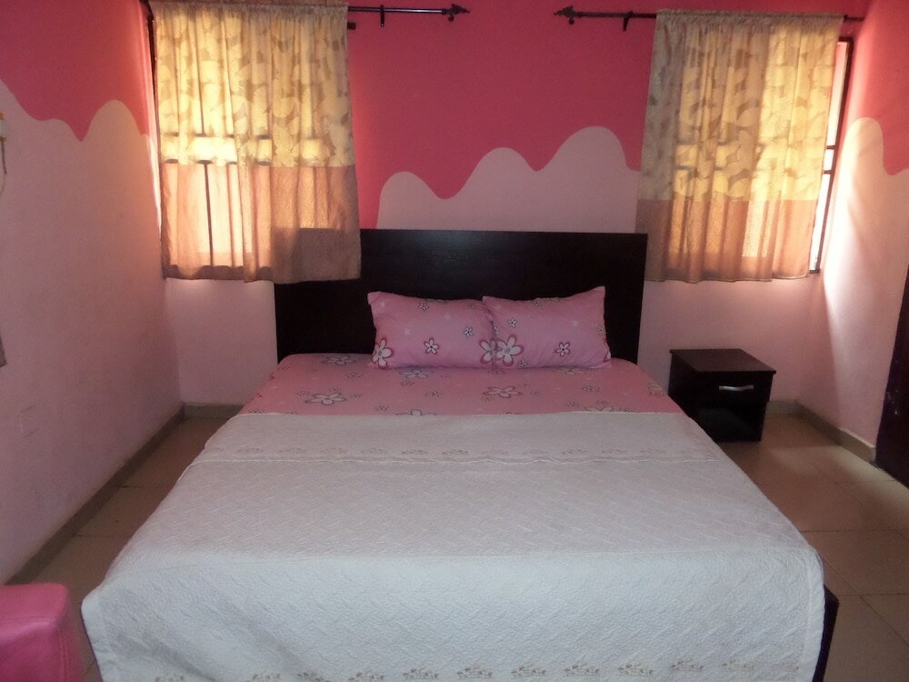 Фото Phadis Hotel