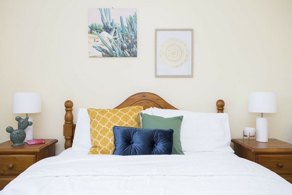 Фото South Coast Getaway House Sleeping 8 Guests