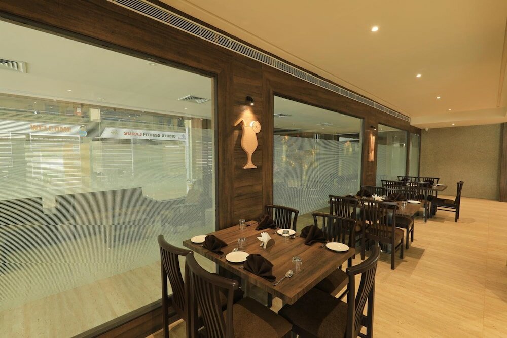 Фото Отель The Byke Suraj Club