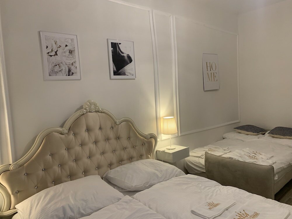 Фото Helen Homestay Vyšehrad