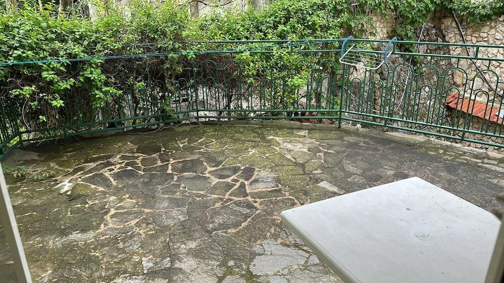 Фото Hayat Hotel Ltd