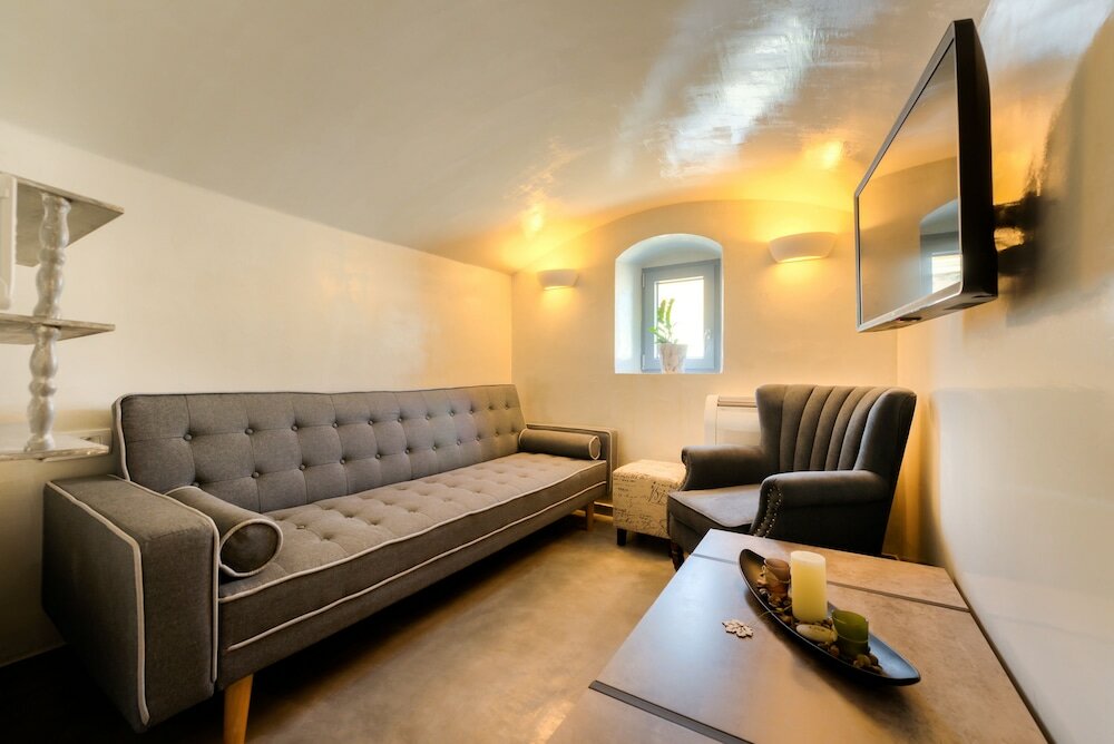 Фото Pasithea Luxury Suites