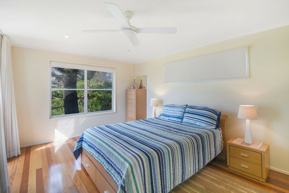 Фото Summer Place - 24 Shearwater Street