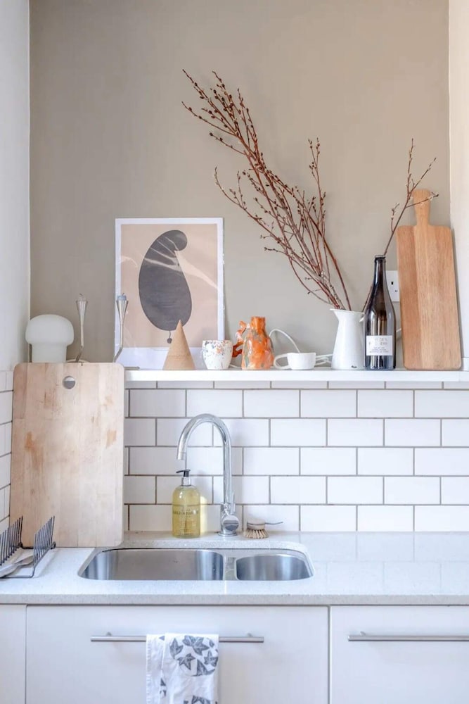 Фото Peaceful 2 Bedroom Flat With Roof Terrace - Hackney