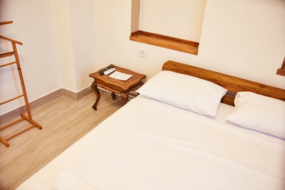 Фото Foça İlçayto Rooms