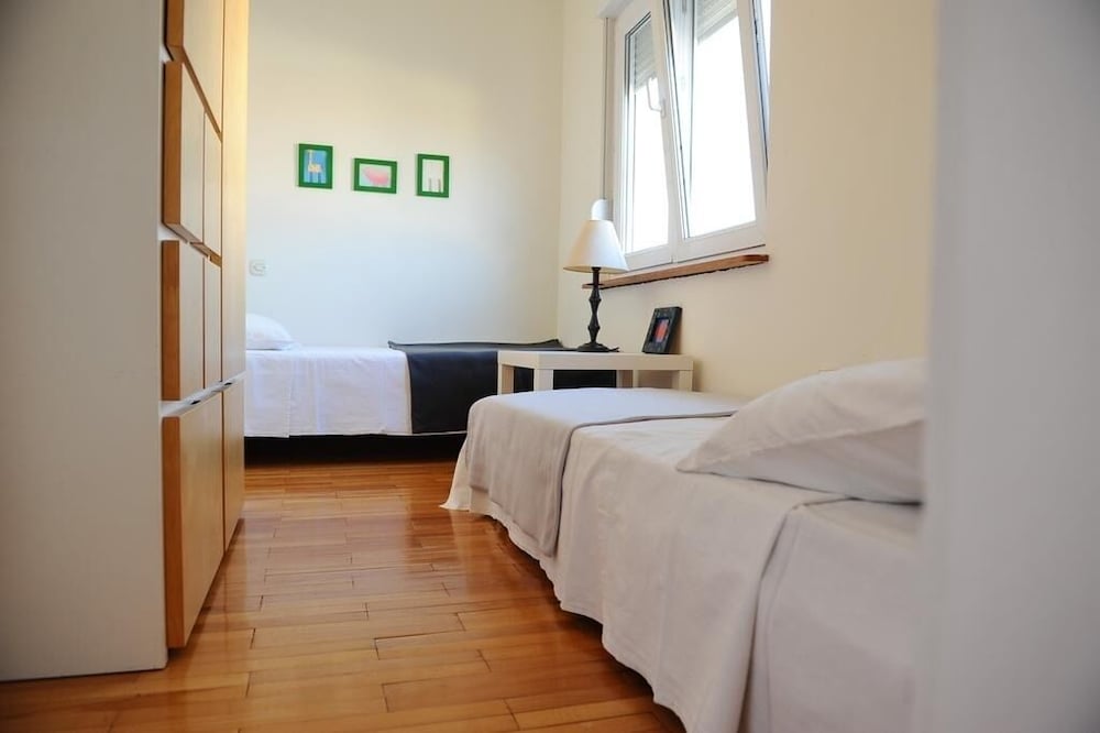 Фото Mirjana - Nearby the sea - A-zoe