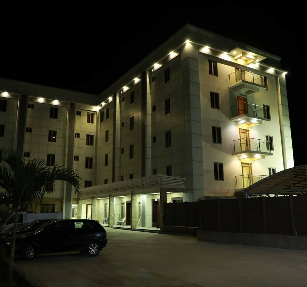 Фото отеля 2