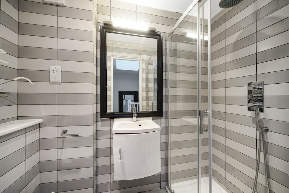 Фото Executive Apartments in Central London with WiFi