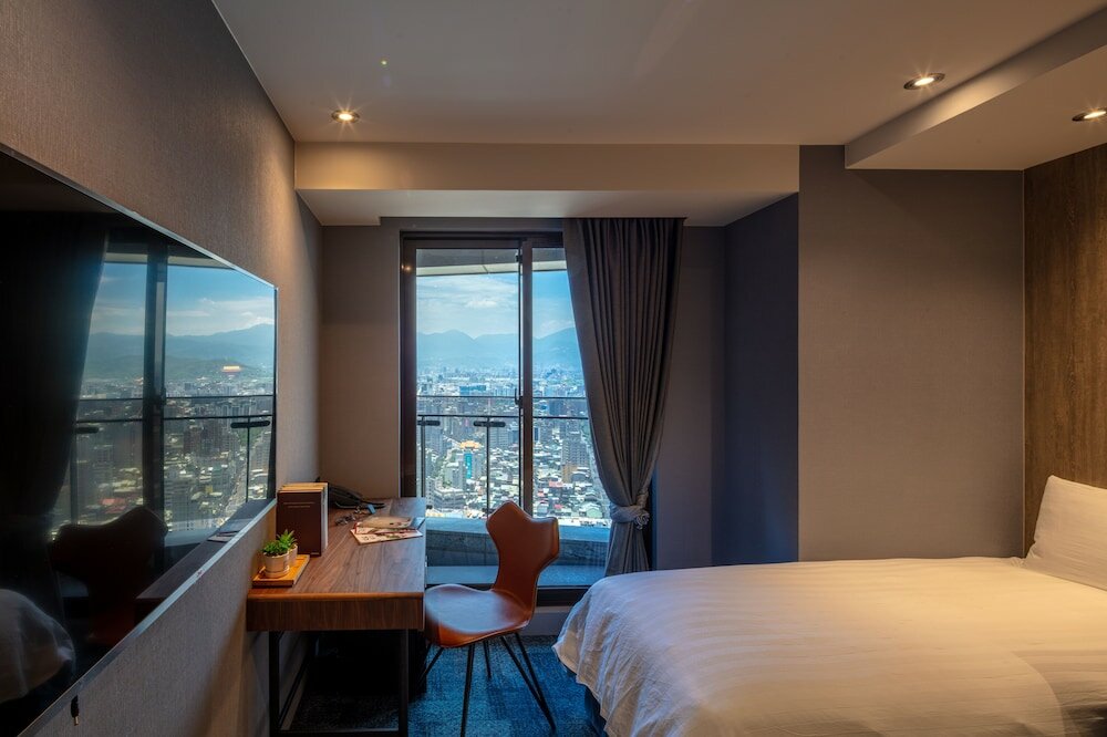 Фото Roaders Plus Hotel Taipei Station