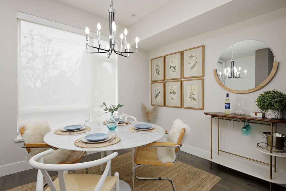 Фото 7476 Granville St