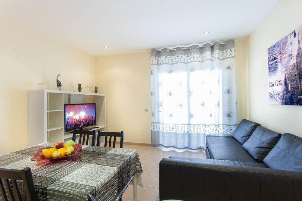 Фото Bed and Go Apartments Lloret