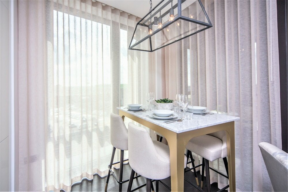 Фото Thornes House Apartments