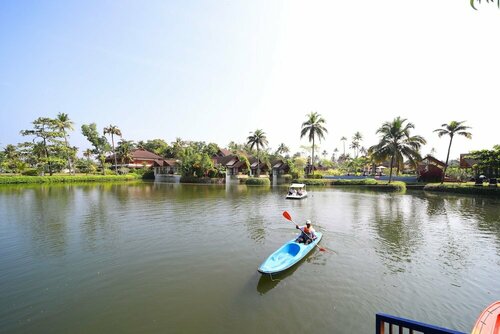 Гостиница Gokulam Grand Resort & SPA