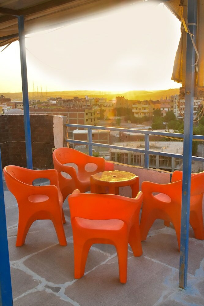 Фото Captain Guest House