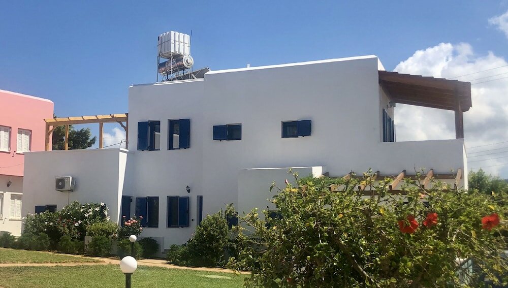 Фото Aphrodite and Apollo Apartments