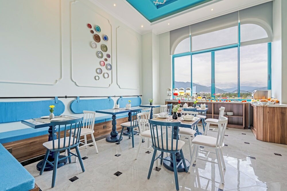 Фото Pavillon Boutique Hotel & Apartment Nha Trang