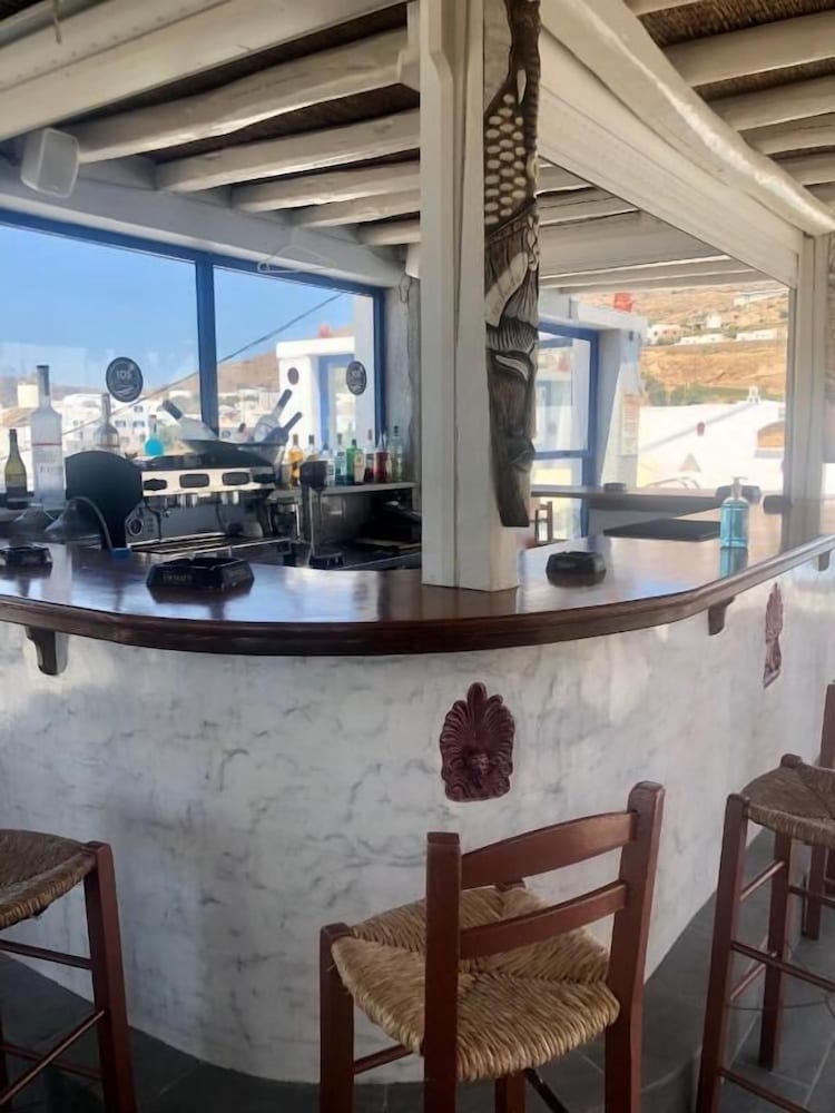 Фото Sunrise Hotel