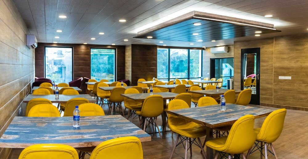 Фото Ikhaya Hotels