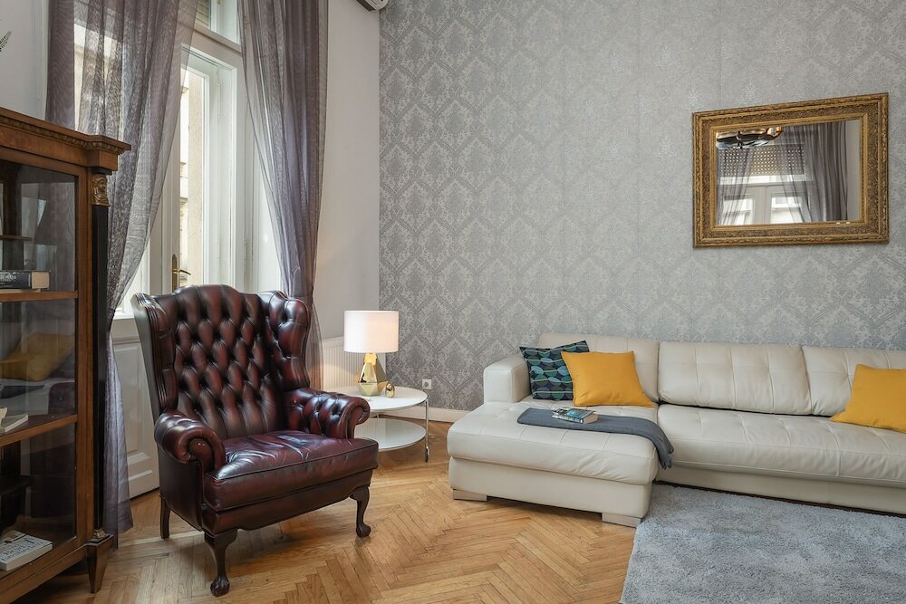 Фото New York Palace View Apartment