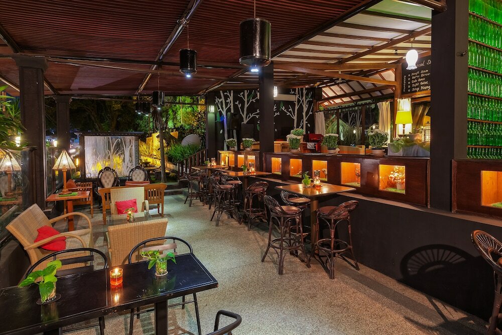 Фото Hotel Montana Dua Malang