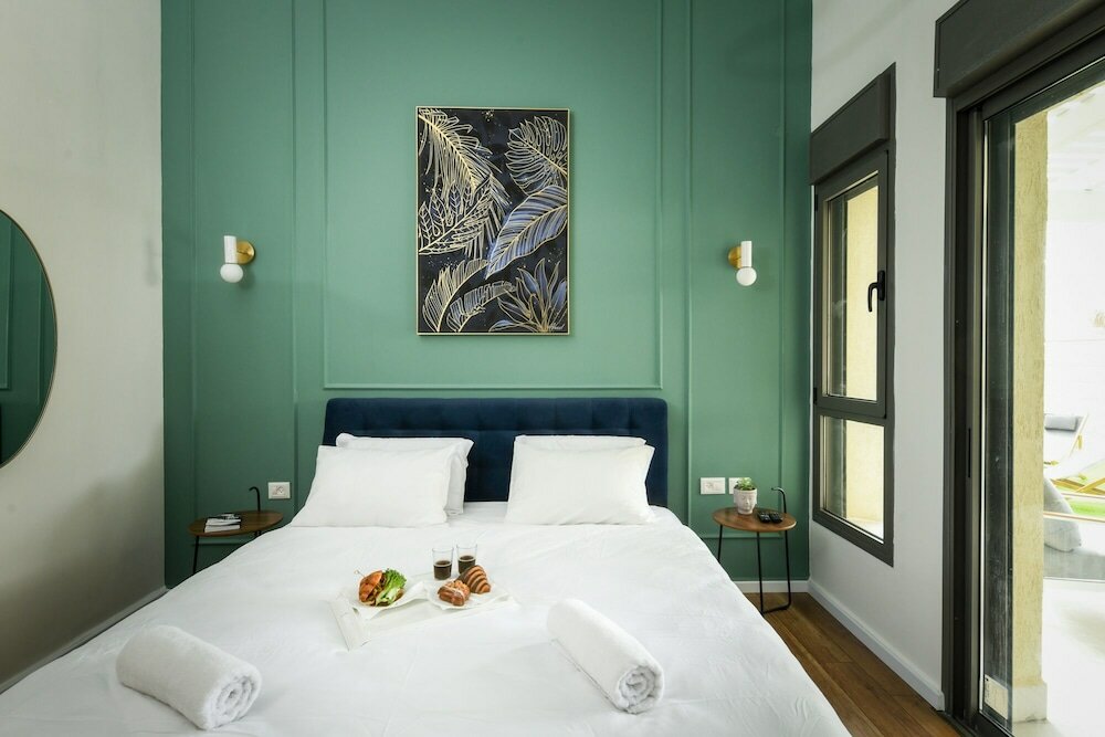 Фото Magnificent Achziv Beach Apt in Nahariya