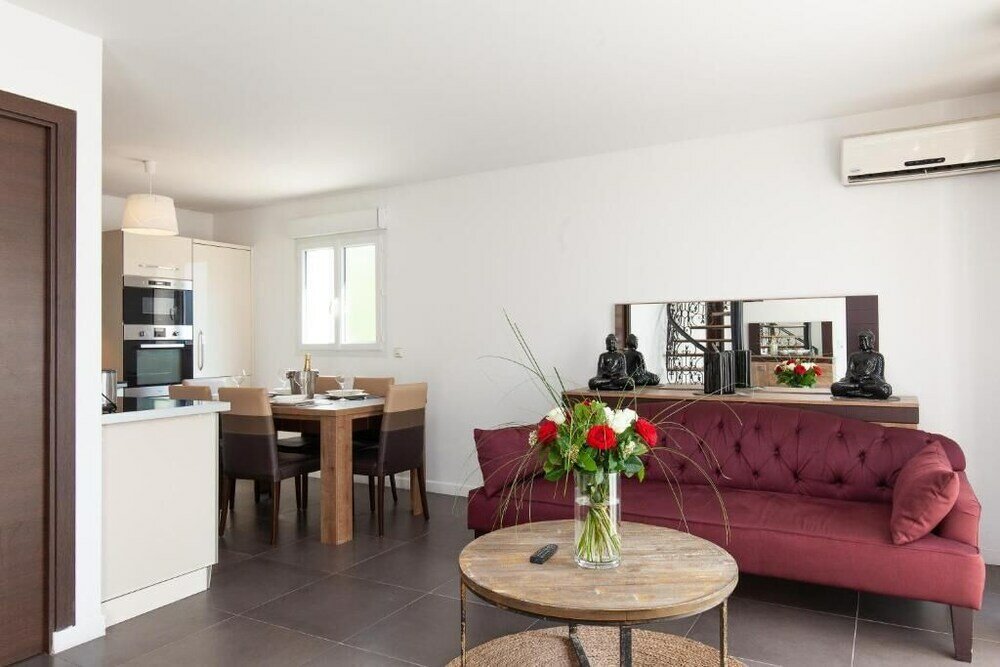 Фото Résidence D'Azur Riou