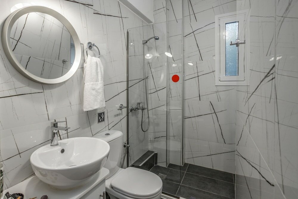 Фото Semes Luxury Apartments by Estia